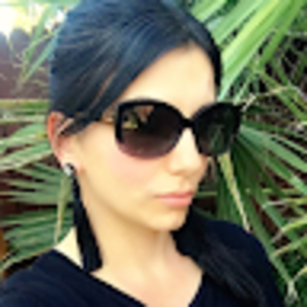 Meet your Posher, Marianna